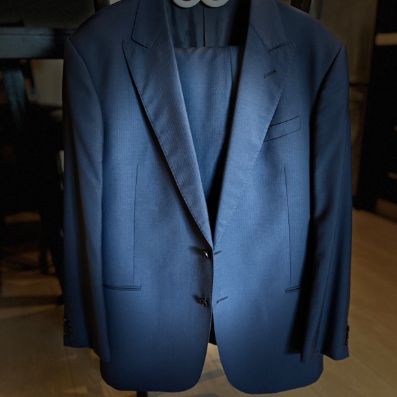 Armani Collezioni Giorgio 2 pc suit Navy Blue - Picture 3 of 7